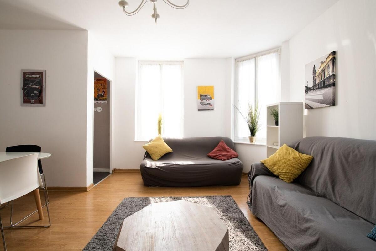 Maison Cosy 4 Chambres, Terrasse, Garage Prive Croix Bagian luar foto